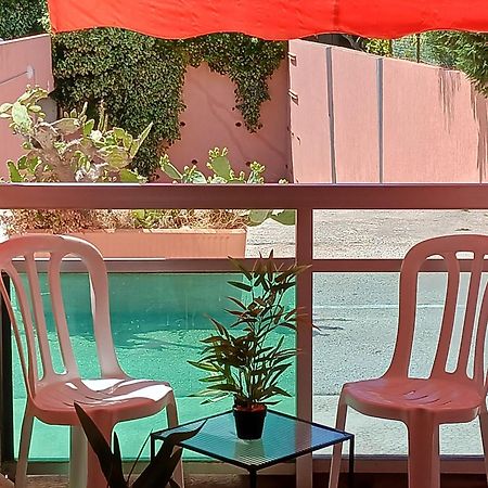 Studio Meuble Bord De Mer Bormes-les-Mimosas Kültér fotó
